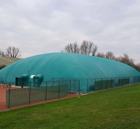 Tent3-010 Dôme double cuir de 68,8M X 35,5M sur 4 courts de tennis au Sutton Sports Village