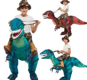 IC1-023 Costumes de dinosaures